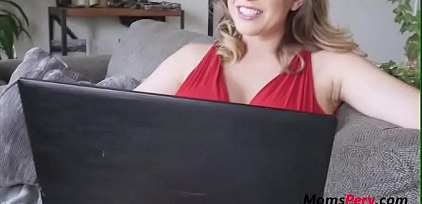  MOm caught son watching MOMSON porn! OMG